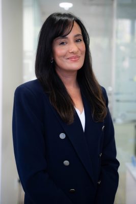 Dr Nivy Singh